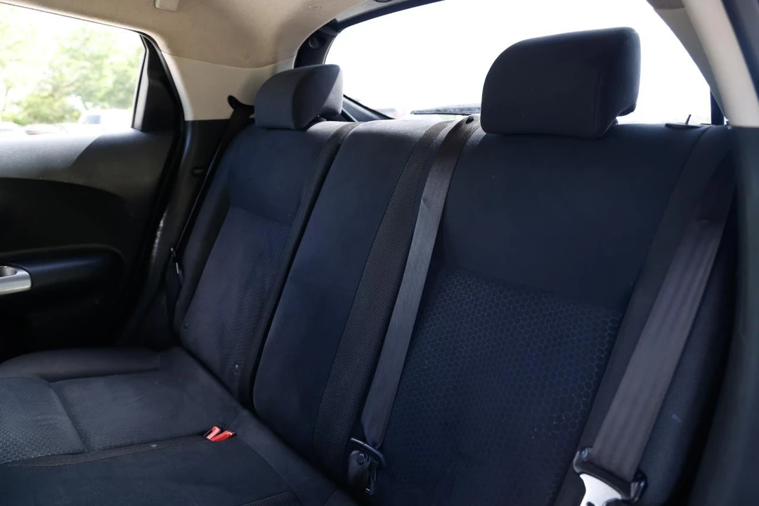 2013 Nissan Juke - Image 8 of 21