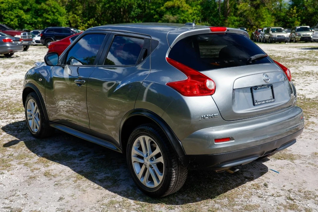 2013 Nissan Juke - Image 5 of 21
