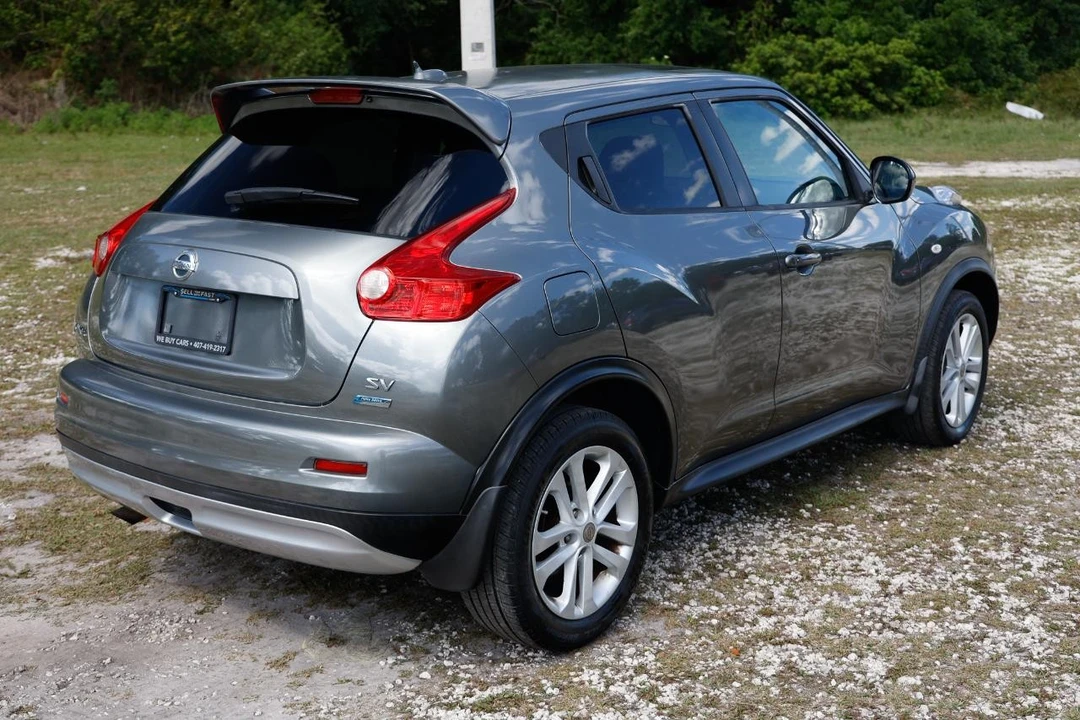 2013 Nissan Juke - Image 11 of 21