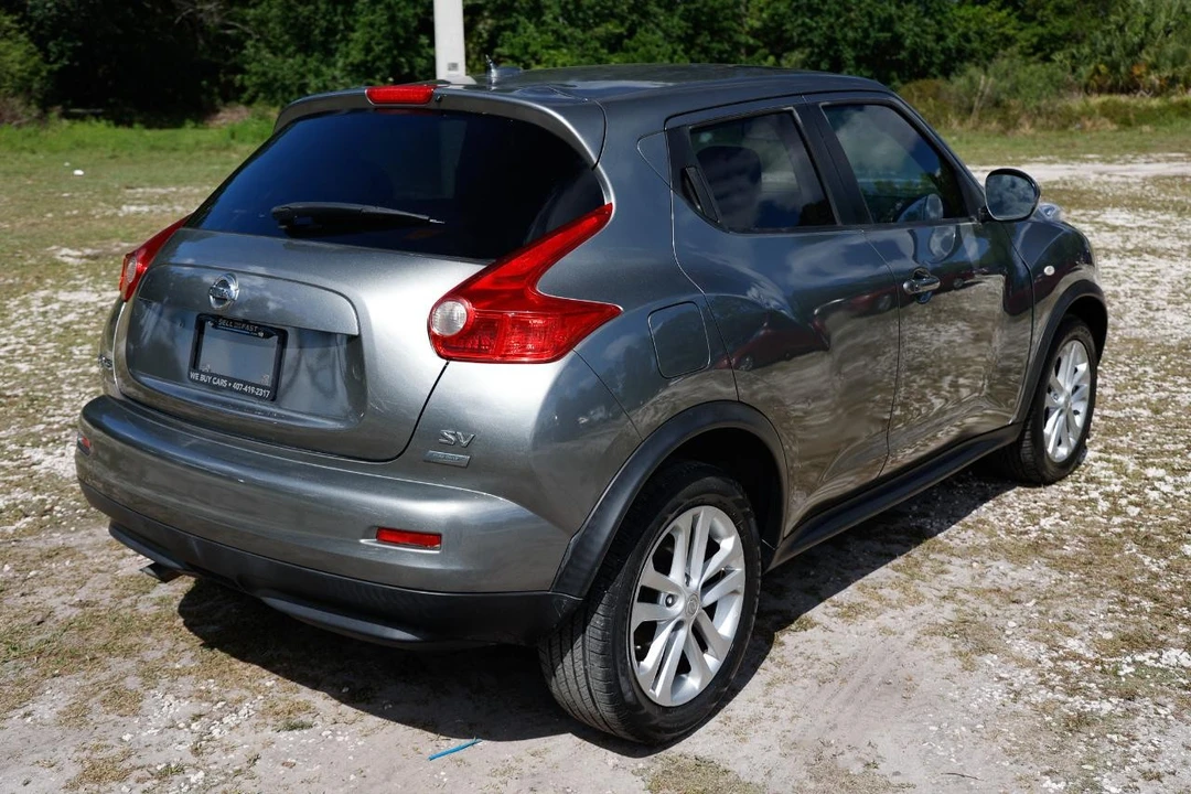 2013 Nissan Juke - Image 11 of 31