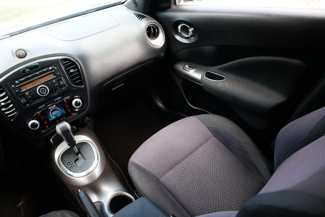 2013 Nissan Juke - Image 21 of 31