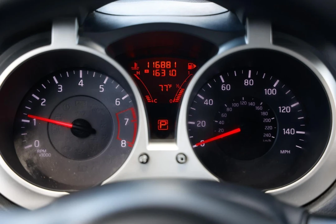 2013 Nissan Juke - Image 29 of 31