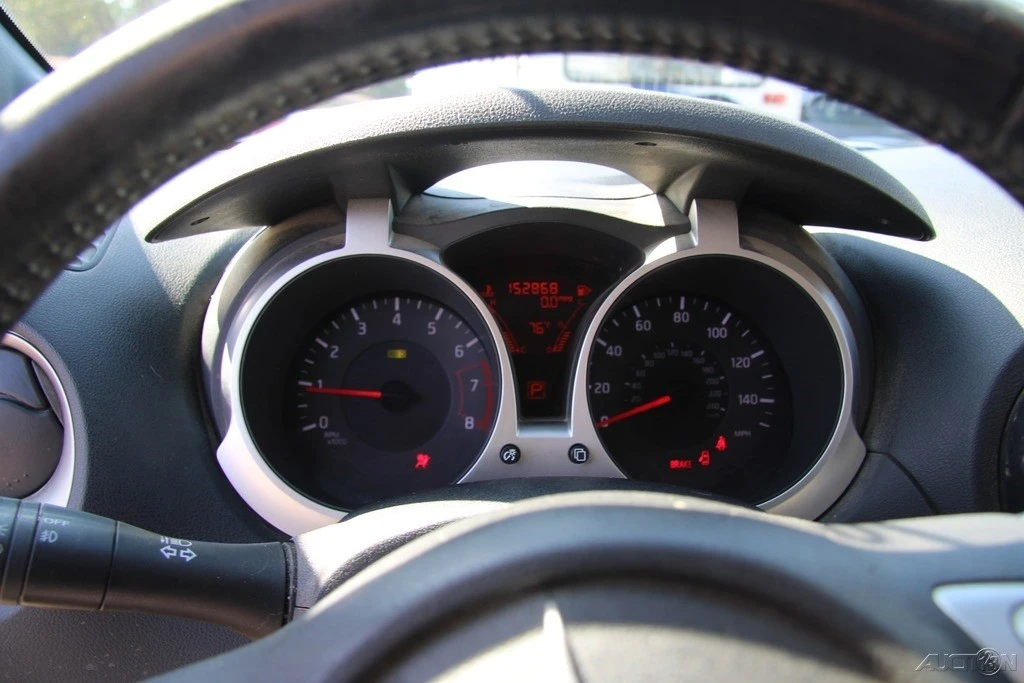 2013 Nissan Juke - Image 13 of 21