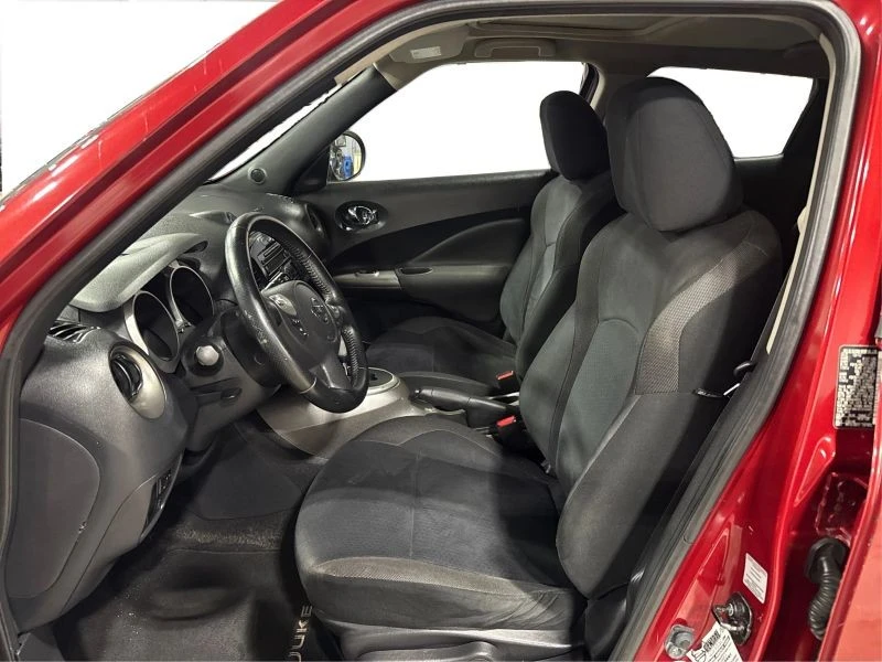 2013 Nissan Juke - Image 9 of 12