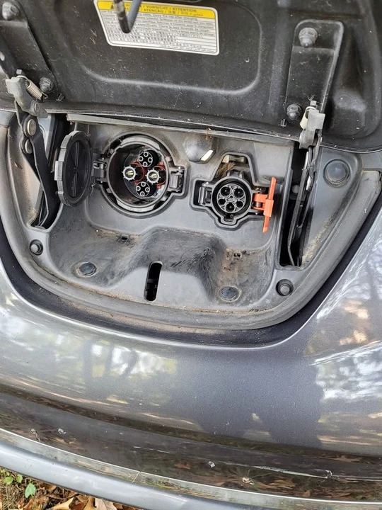 2013 Nissan Leaf - Image 8 of 10