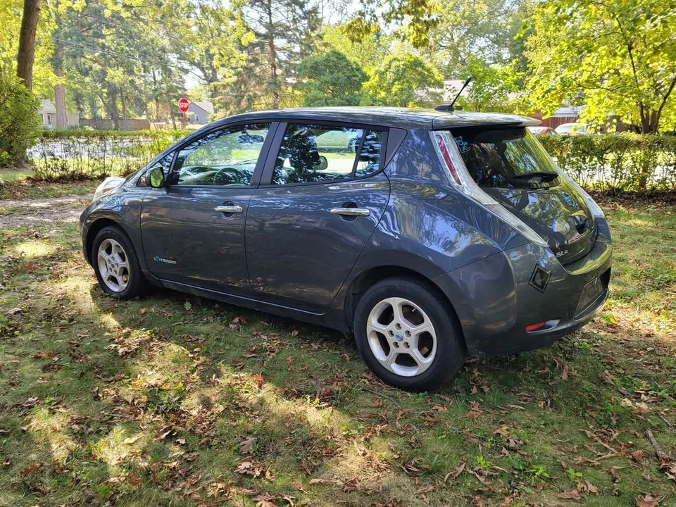 2013 Nissan Leaf - Image 3 of 10