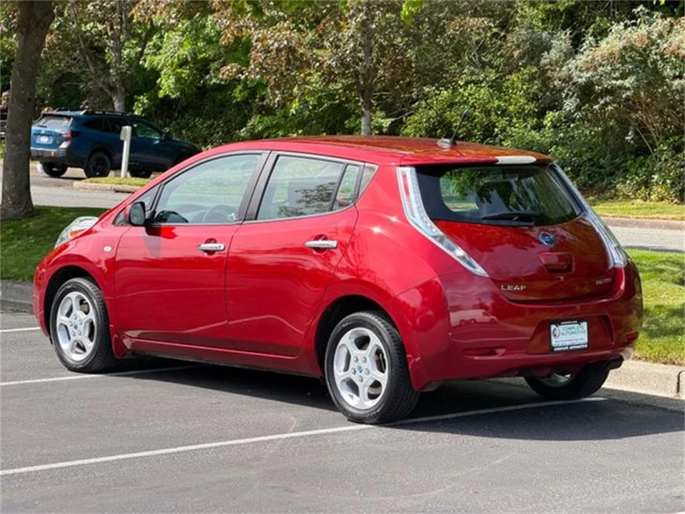 2013 Nissan Leaf - Image 5 of 31