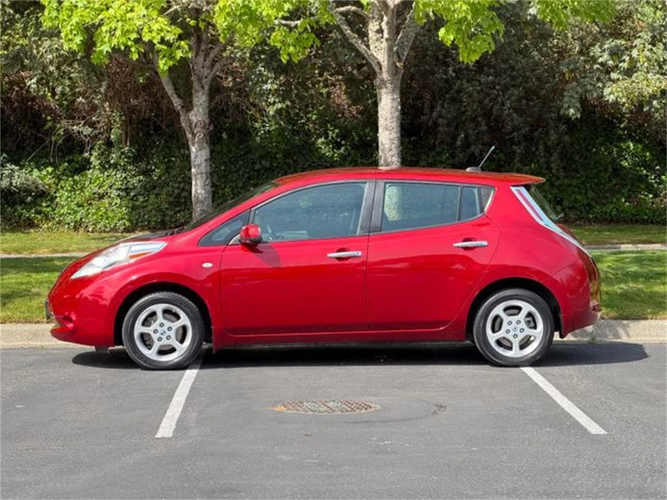 2013 Nissan Leaf - Image 4 of 31