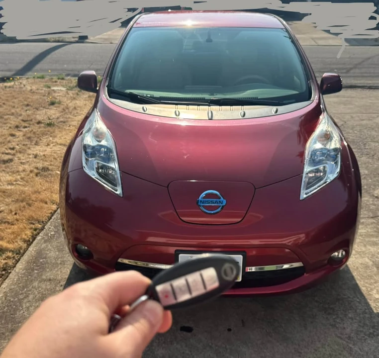 2013 Nissan Leaf - Image 2 of 13