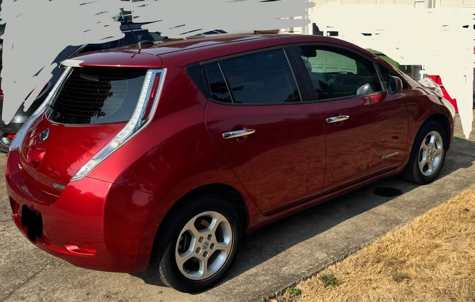 2013 Nissan Leaf - Image 8 of 13