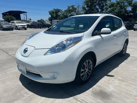 2013 Nissan LEAF S Hatchback