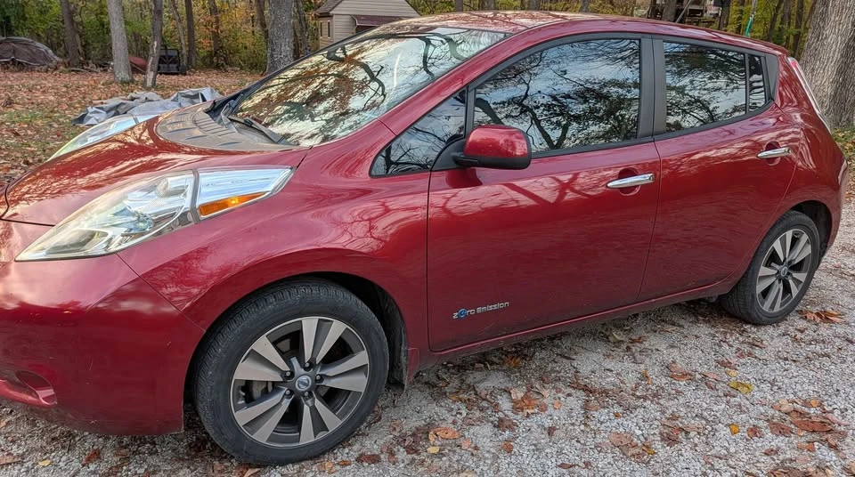 2013 Nissan Leaf - Image 2 of 6