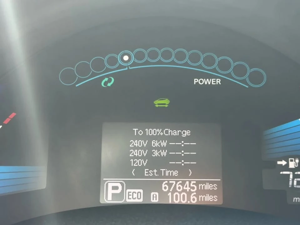 2013 Nissan Leaf - Image 14 of 20