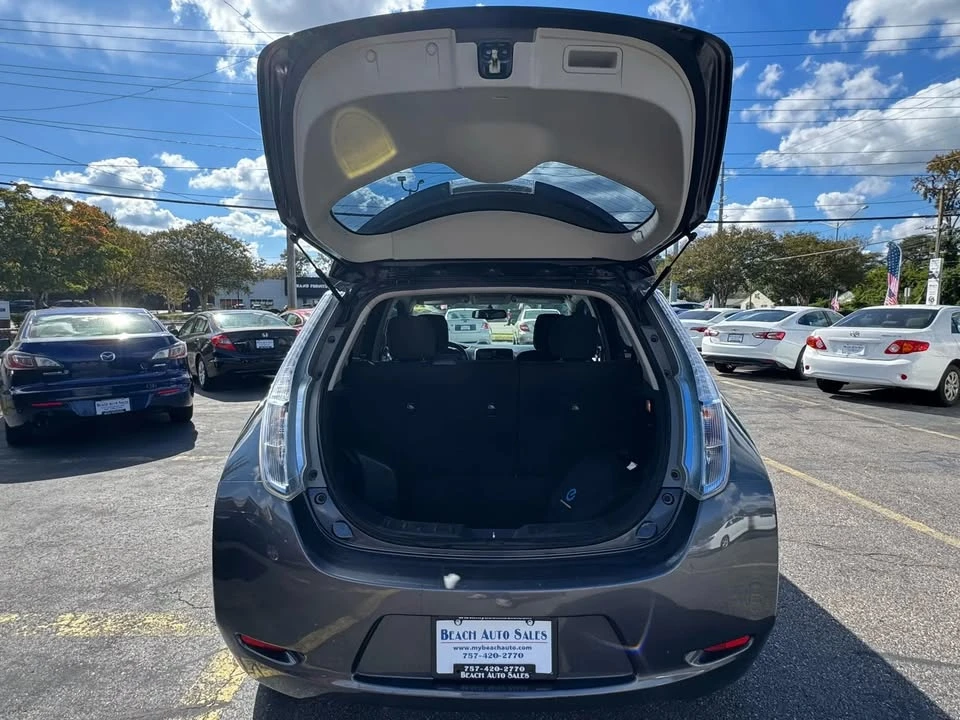 2013 Nissan Leaf - Image 11 of 20