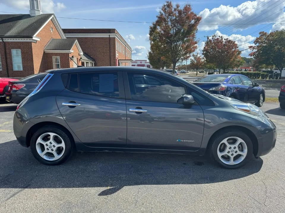 2013 Nissan Leaf - Image 8 of 20