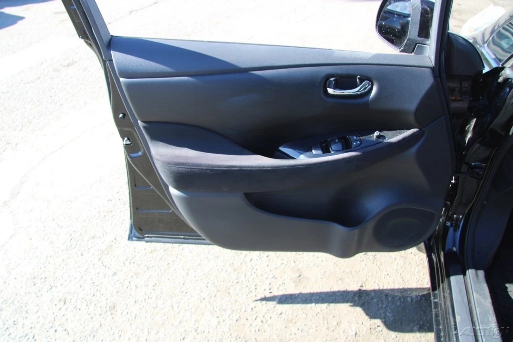 2013 Nissan Leaf - Image 11 of 21