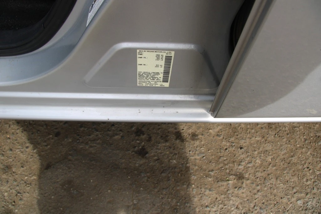 2013 Nissan Leaf - Image 10 of 21