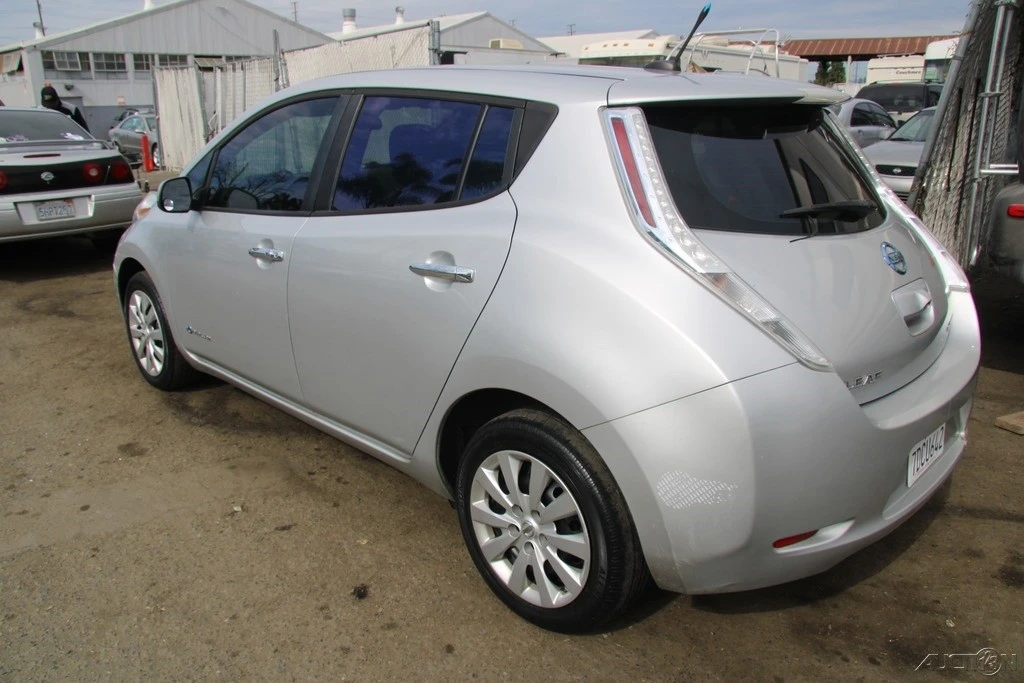 2013 Nissan Leaf - Image 4 of 21
