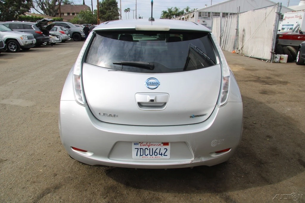 2013 Nissan Leaf - Image 5 of 21