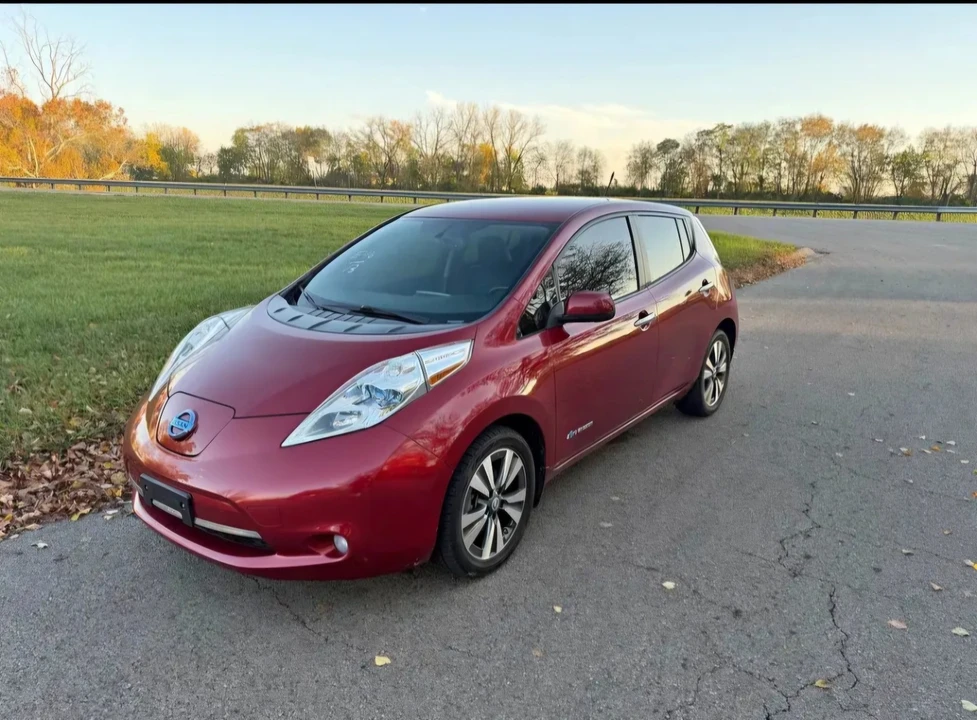 2013 Nissan Leaf - Image 4 of 9