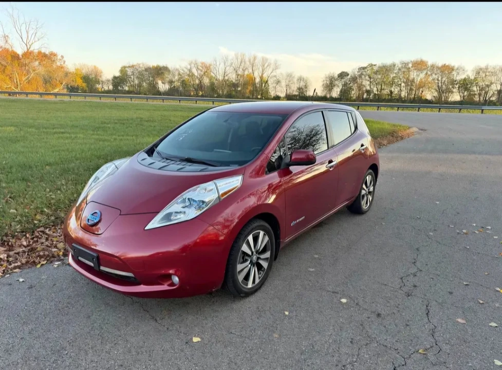 2013 Nissan Leaf - Image 4 of 9