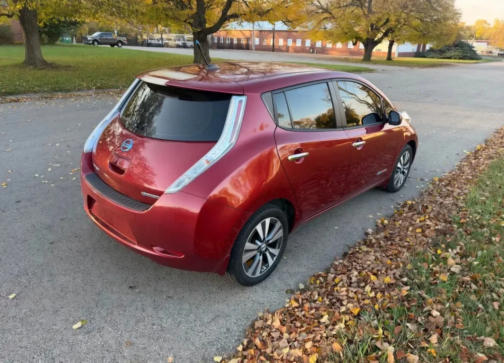 2013 Nissan Leaf - Image 2 of 9