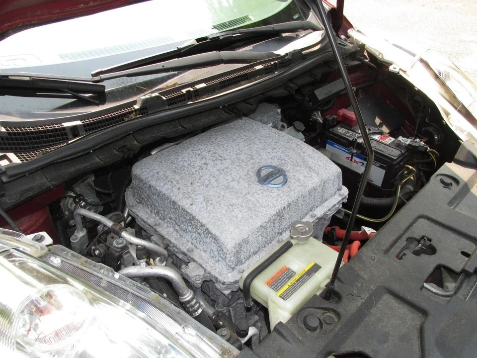2013 Nissan Leaf - Image 14 of 17