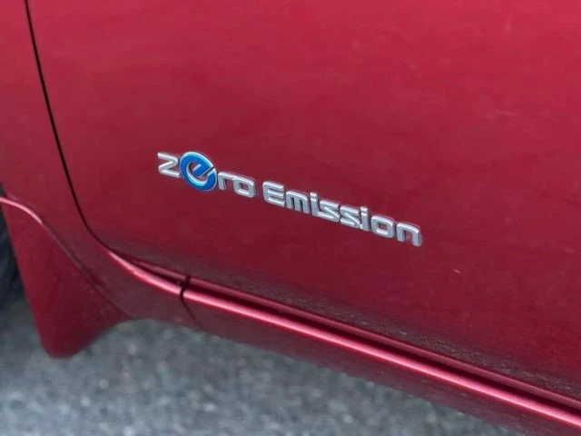 2013 Nissan Leaf - Image 9 of 21