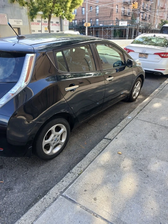2013 Nissan Leaf - Image 6 of 8