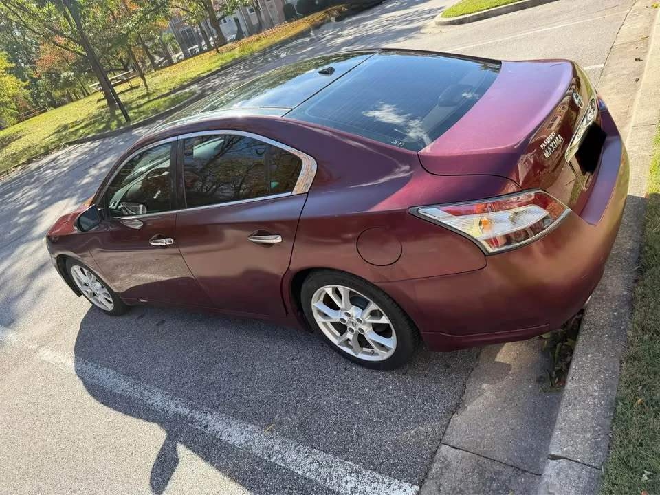 2013 Nissan Maxima 7th Gen - Image 5 of 9