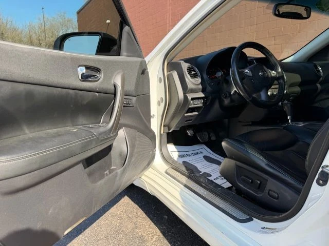 2013 Nissan Maxima 7th Gen - Image 13 of 21