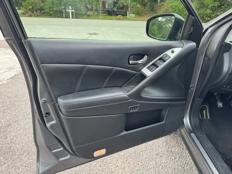 2013 Nissan Murano 2nd Gen - Image 10 of 20