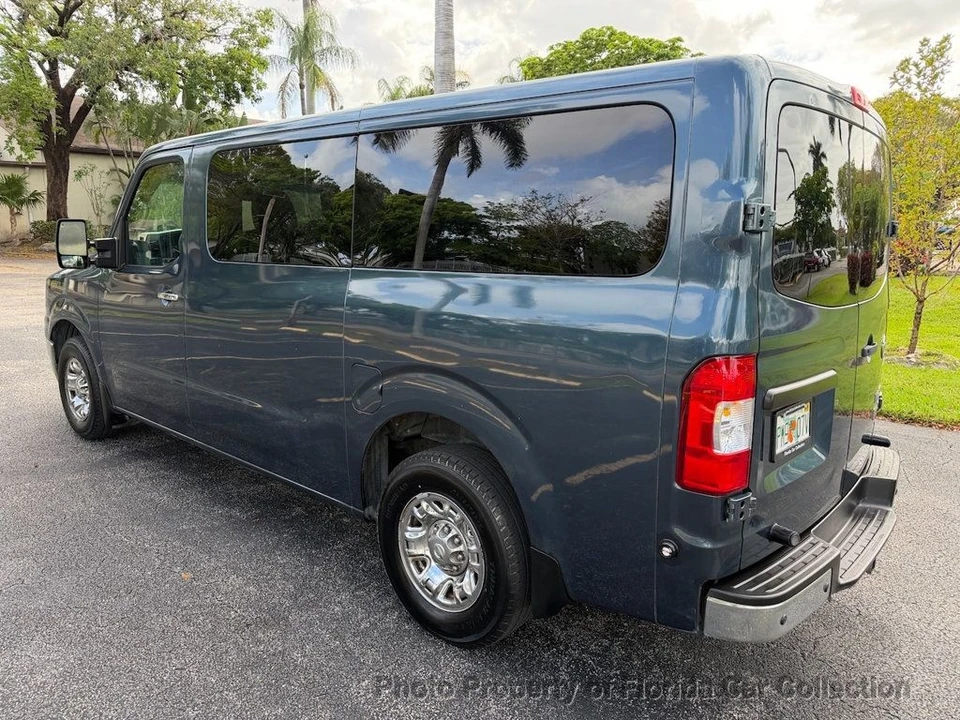 2013 Nissan NV3500 - Image 3 of 12