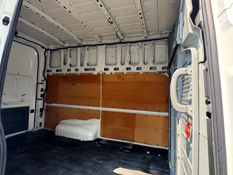 2013 Nissan NV2500 - Image 6 of 7