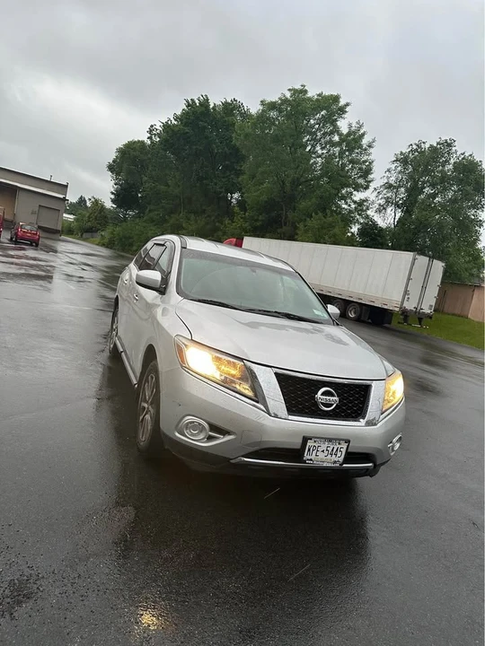 2013 Nissan Pathfinder 4th Gen - Image 6 of 9