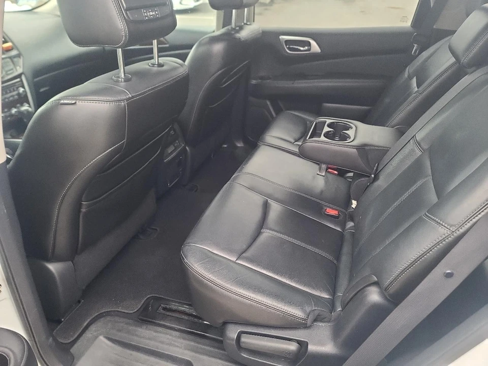 2013 Nissan Pathfinder 4th Gen - Image 11 of 21