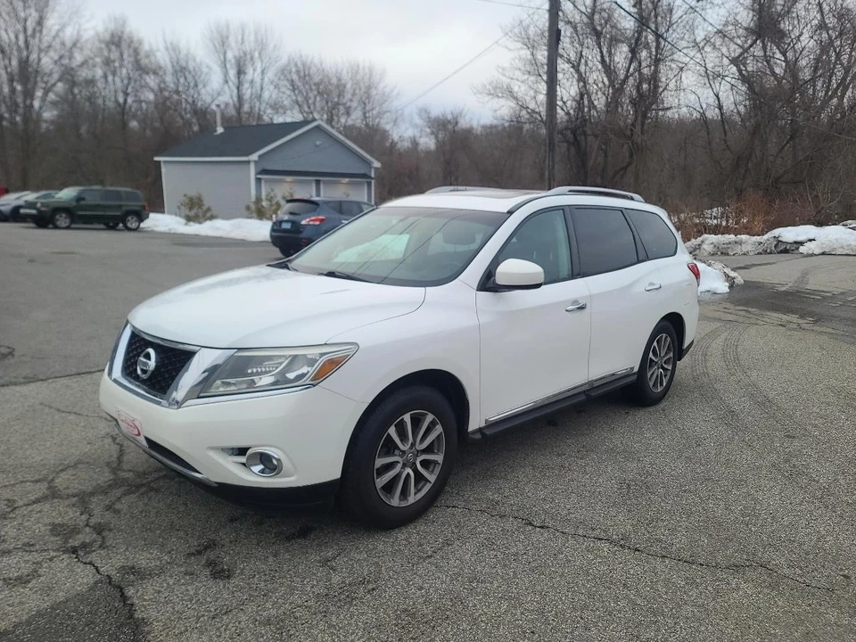 2013 Nissan Pathfinder 4th Gen - Image 3 of 21
