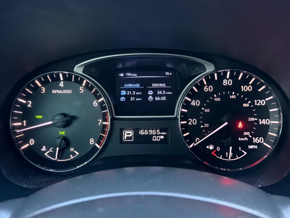 2013 Nissan Pathfinder 4th Gen - Image 9 of 12