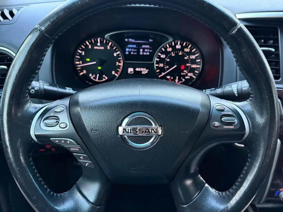 2013 Nissan Pathfinder 4th Gen - Image 10 of 12