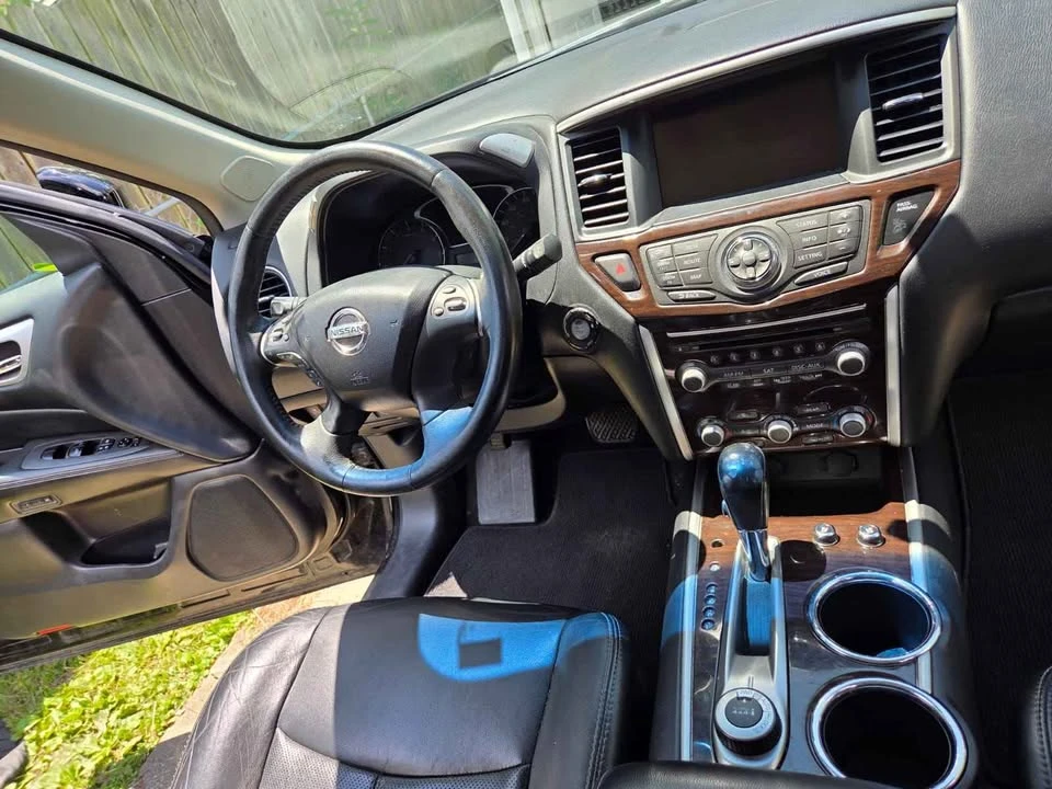 2013 Nissan Pathfinder 4th Gen - Image 4 of 11