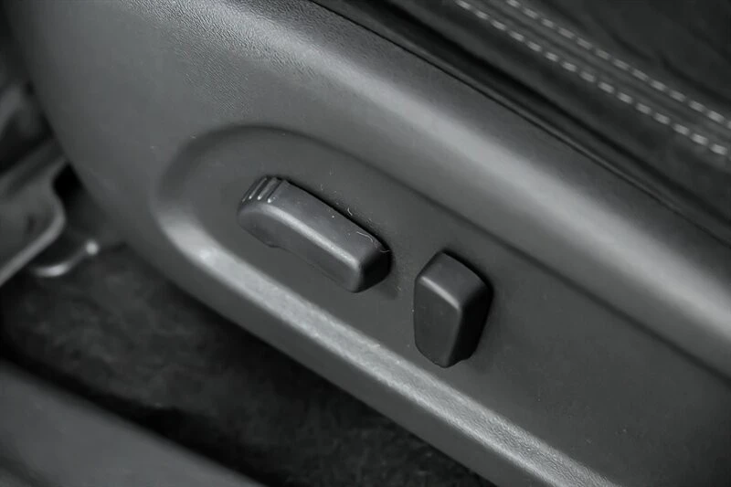 2013 Nissan Pathfinder 4th Gen - Image 20 of 21