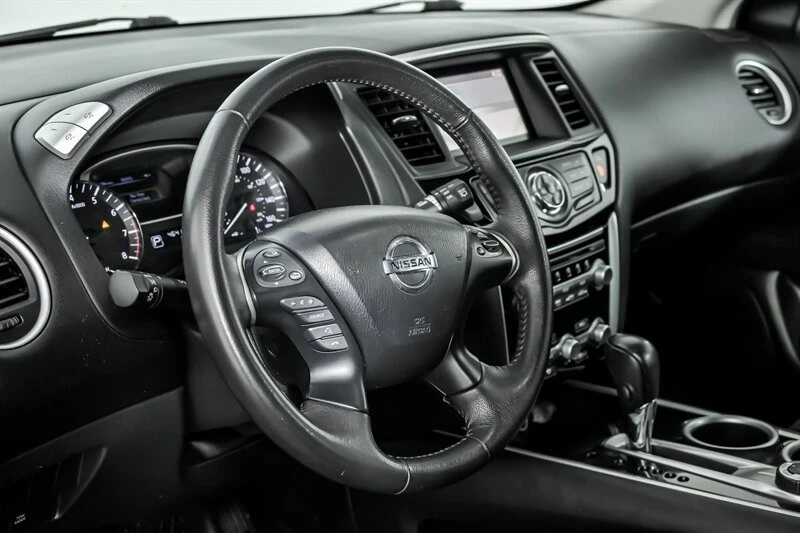 2013 Nissan Pathfinder 4th Gen - Image 19 of 21
