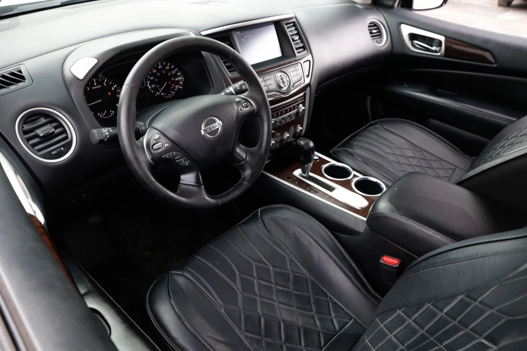 2013 Nissan Pathfinder 4th Gen - Image 4 of 12