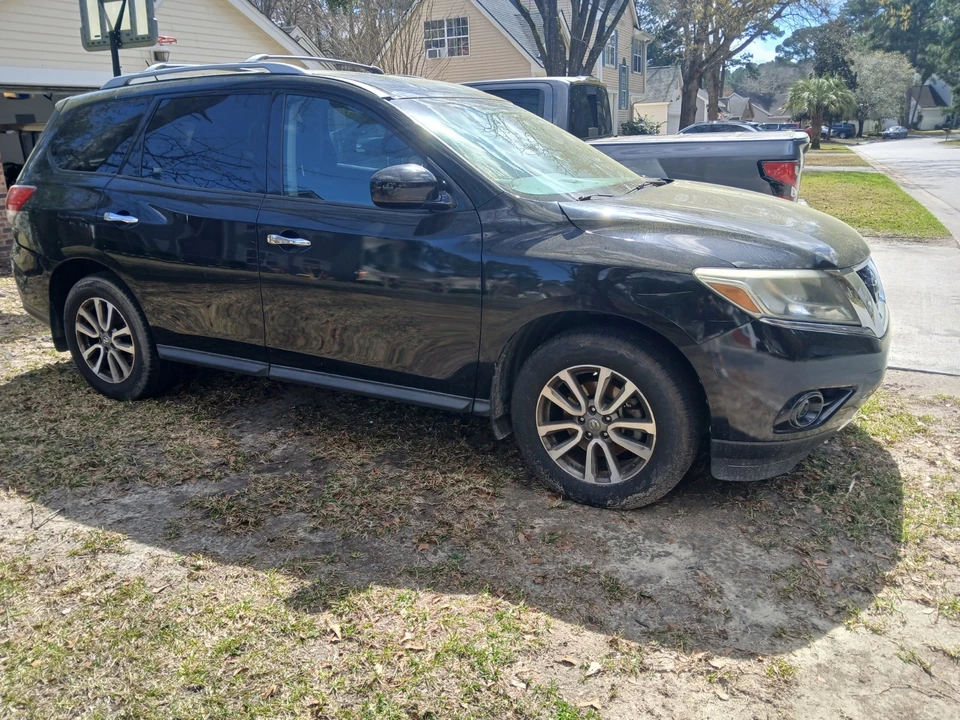 2013 Nissan Pathfinder 4th Gen - Image 5 of 13