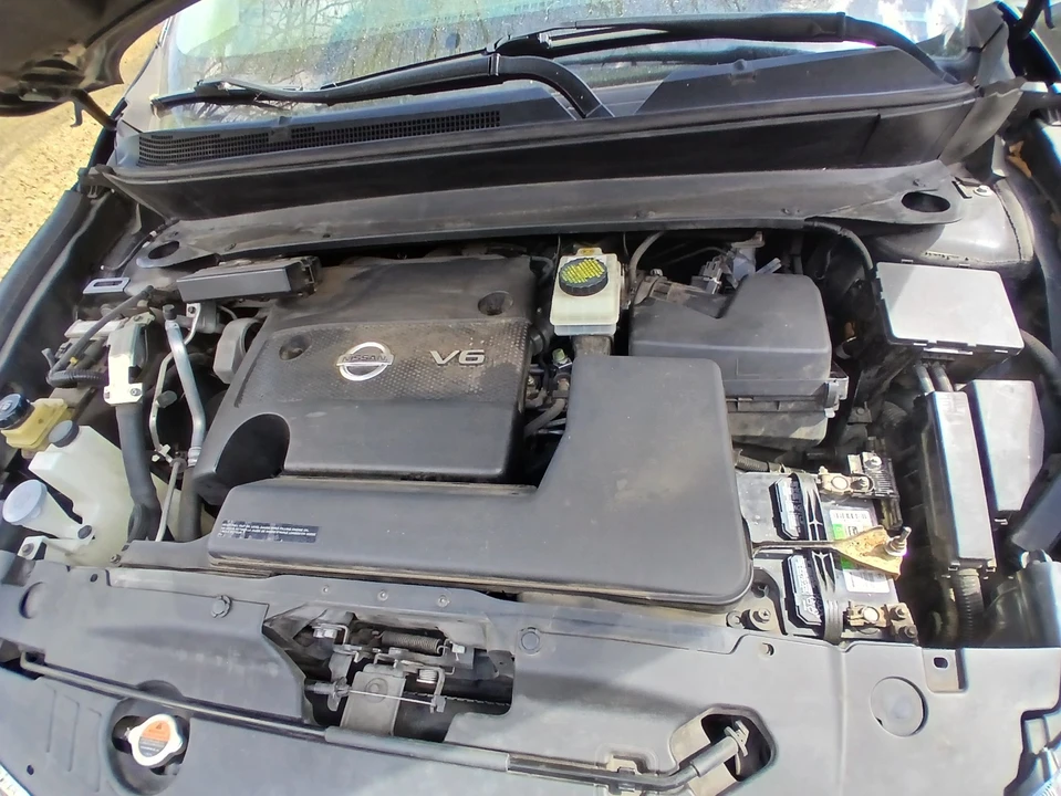 2013 Nissan Pathfinder 4th Gen - Image 11 of 13