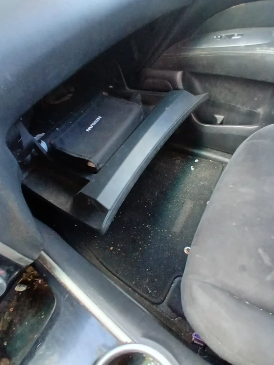 2013 Nissan Pathfinder 4th Gen - Image 10 of 13