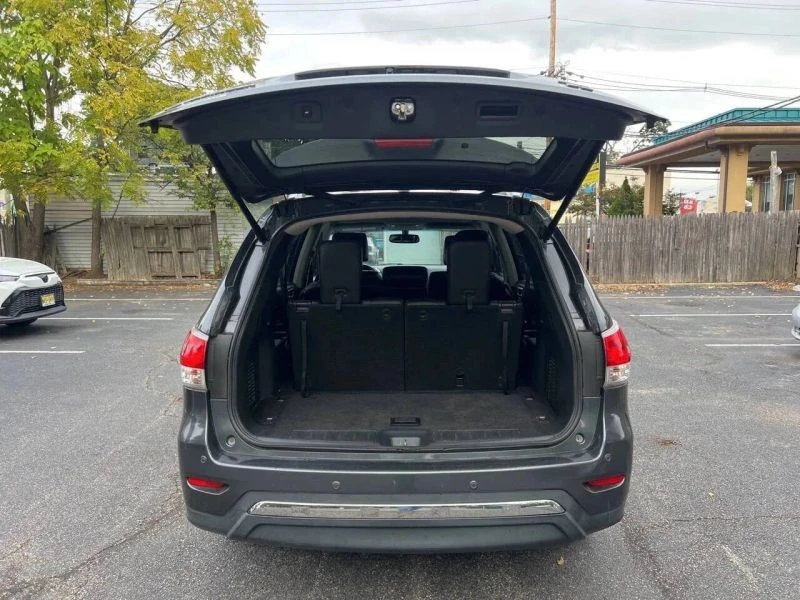 2013 Nissan Pathfinder 4th Gen - Image 10 of 12