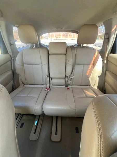 2013 Nissan Pathfinder 4th Gen - Image 10 of 12