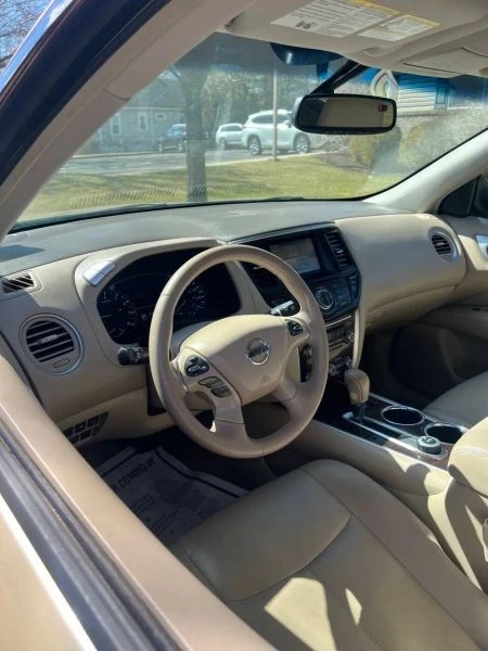 2013 Nissan Pathfinder 4th Gen - Image 5 of 12