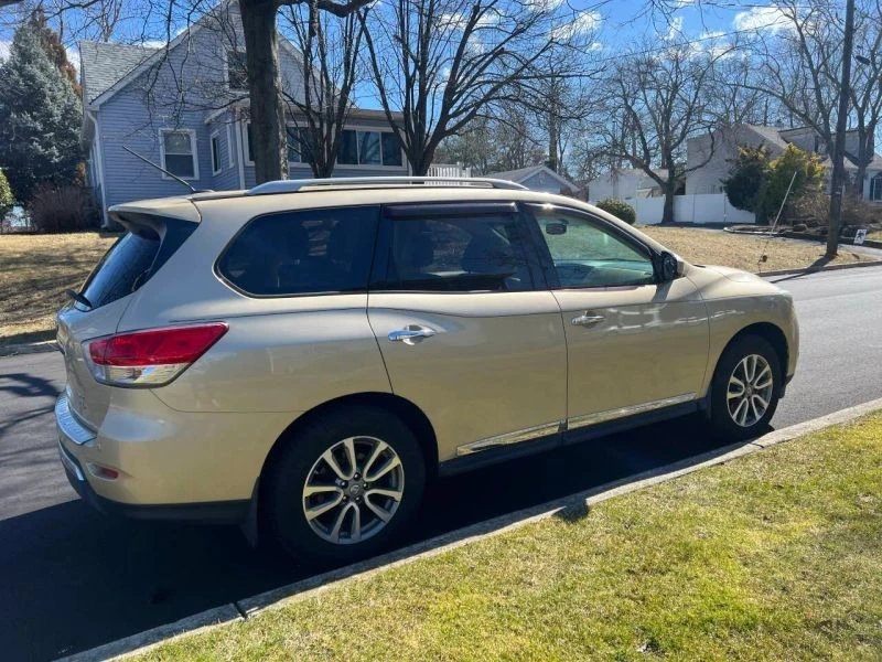 2013 Nissan Pathfinder 4th Gen - Image 9 of 12